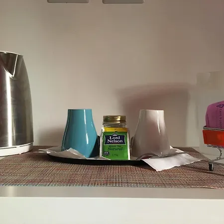 ベッド・アンド・ブレックファスト Sunrise ローマ